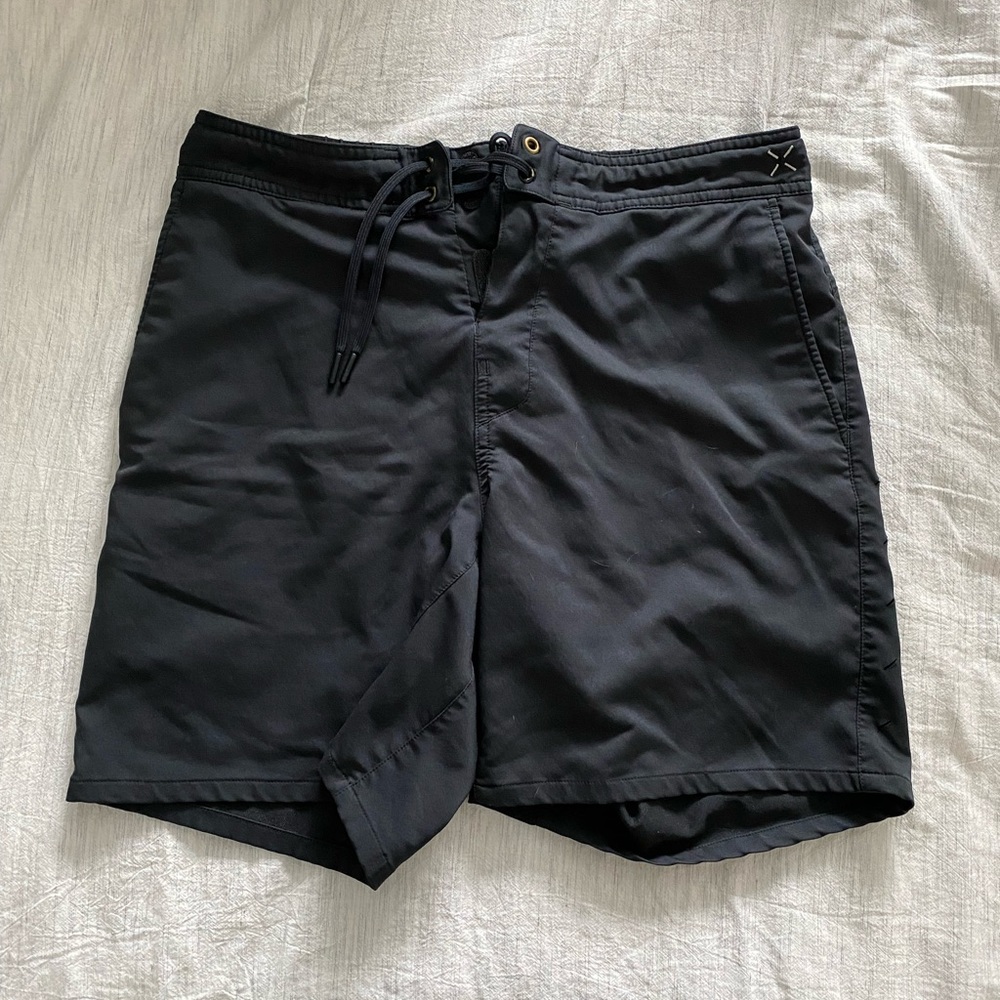 Ten Thousand Foundation Short w/ Liner 7in